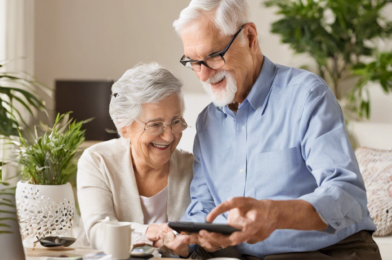 Tech for Seniors: Gadgets and Apps to Simplify Daily Life